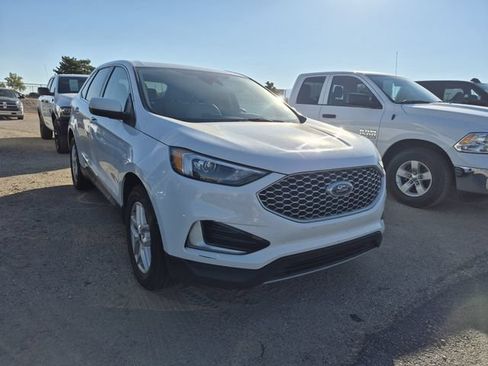 Used 2024 Ford Edge SEL AWD/4WD image 3