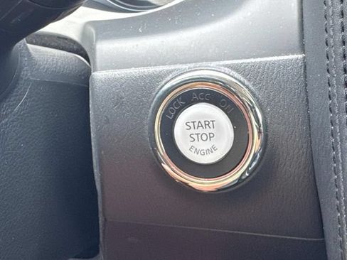 Certified 2023 Nissan Rogue SV AWD/4WD image 72