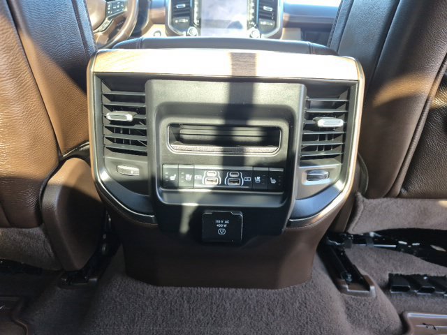 Used 2025 RAM 1500 Limited AWD/4WD image 18