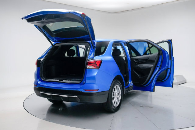 Used 2024 Chevrolet Equinox LT w/ LPO, Floor Liner Package FWD image 22