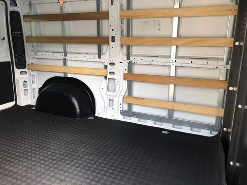 Used 2025 RAM ProMaster 2500 w/ U-Haul Equipment Group FWD image 22