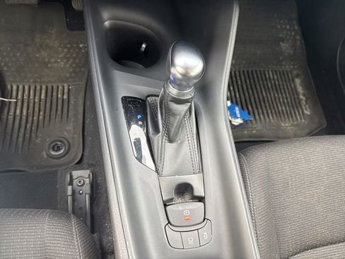 Used 2018 Toyota C-HR XLE image 27