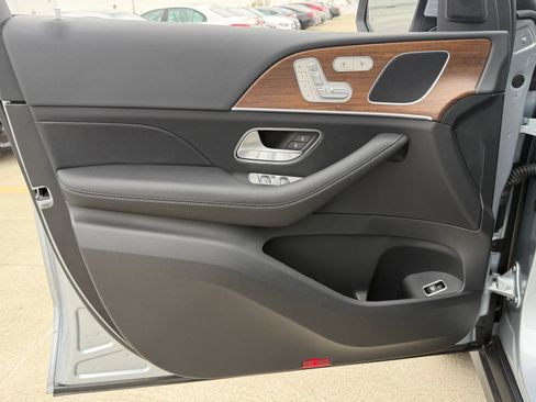 New 2026 Mercedes-Benz GLE 350 4MATIC image 16