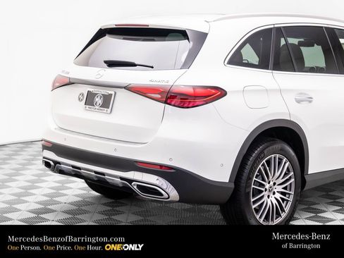 New 2026 Mercedes-Benz GLC 300 4MATIC image 32