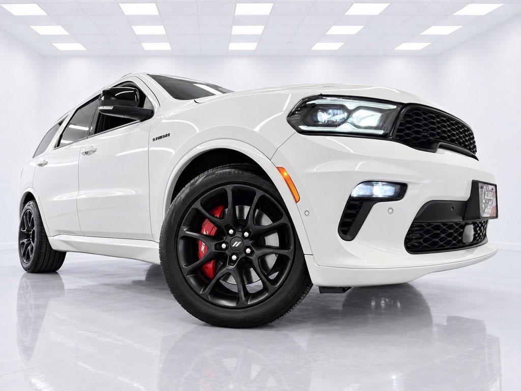 Used 2023 Dodge Durango R/T w/ Tow 'N Go Package AWD/4WD image 5
