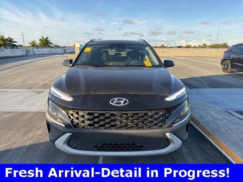 Used 2022 Hyundai Kona SEL image 2