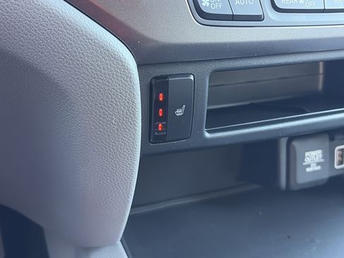 Used 2021 Honda Pilot EX-L image 37
