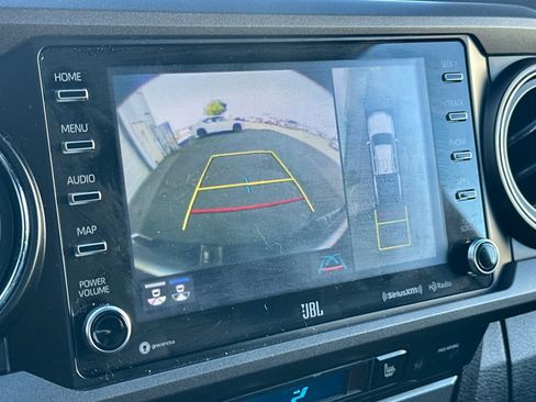 Used 2023 Toyota Tacoma TRD Sport w/ TRD Premium Sport Package image 18