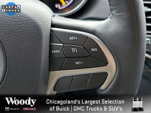 Used 2019 Jeep Grand Cherokee Altitude image 18