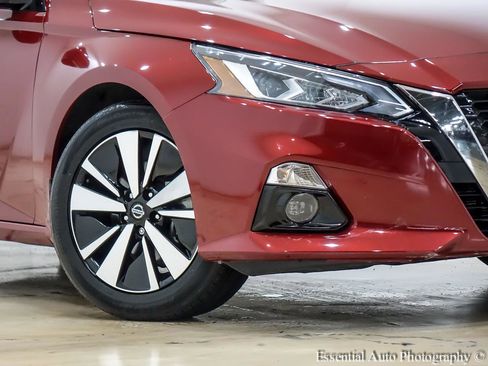 Used 2021 Nissan Altima 2.5 SL image 3