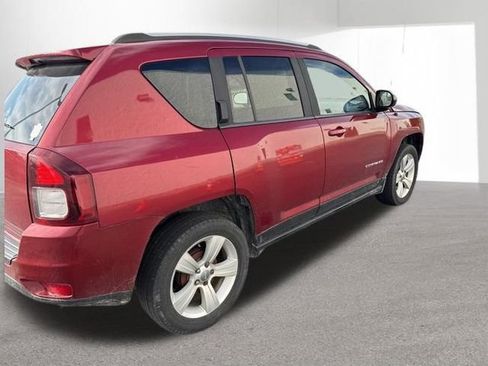 Used 2016 Jeep Compass Sport w/ Power Value Group FWD image 3