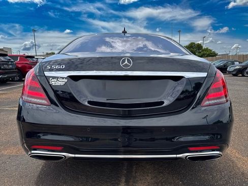 Used 2018 Mercedes-Benz S 560 Sedan image 5