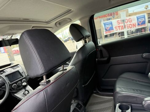 Used 2014 MAZDA MAZDA5 Grand Touring FWD image 15
