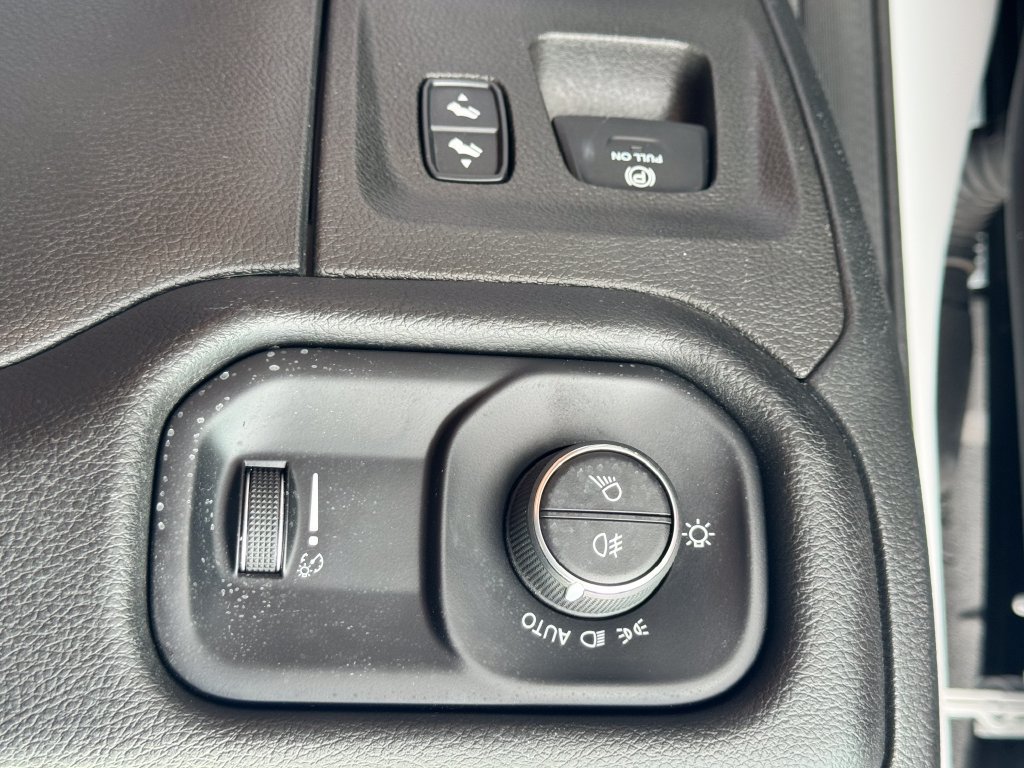 Used 2023 RAM 1500 Rebel w/ Rebel Level 1 Equipment Group AWD/4WD image 31