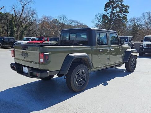 New 2026 Jeep Gladiator Sport image 9
