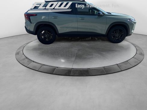 Used 2025 Chevrolet Trax ACTIV w/ Driver Confidence Package image 9