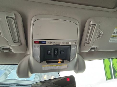 Used 2021 Subaru Forester Premium image 23