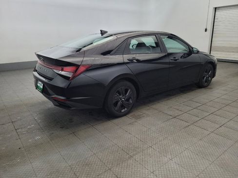 Used 2023 Hyundai Elantra SEL w/ Cargo Package FWD image 10