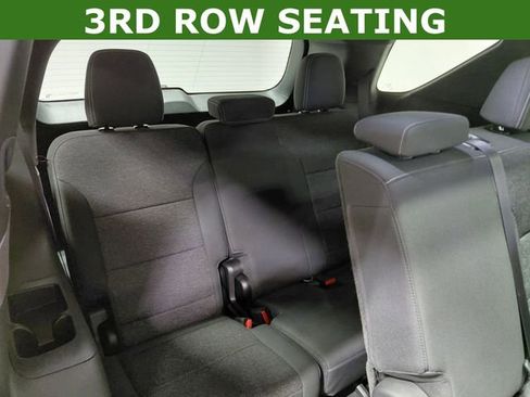Used 2025 Chevrolet Traverse LT w/ Sun and Wheel Package AWD/4WD image 6