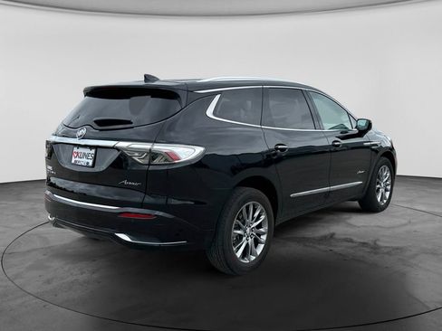 Used 2023 Buick Enclave Avenir w/ Avenir Technology Package AWD/4WD image 8