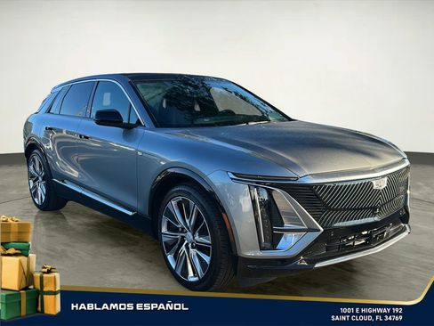 Used 2024 Cadillac Lyriq Luxury w/ LPO, Floor Liner Package image 7