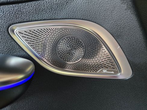 Used 2023 Mercedes-Benz EQE 500 4MATIC SUV image 36