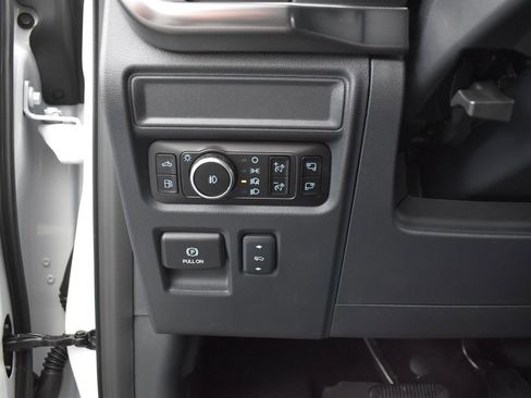 New 2025 Ford F150 Lariat w/ Equipment Group 501A Mid image 12