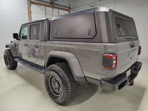 Used 2021 Jeep Gladiator Overland w/ Popular Equipment Package AWD/4WD image 29