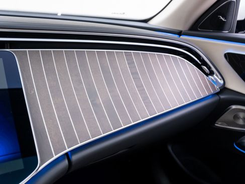 New 2026 Mercedes-Benz E 450 4MATIC Sedan image 33