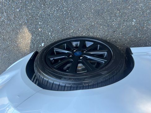 Used 2019 Ford Fiesta ST-Line w/ ST Line Cold Weather Package FWD image 13