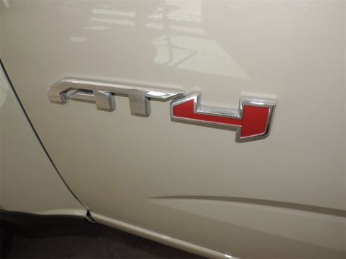 Certified 2022 GMC Canyon AT4 w/ Trailering Package image 11