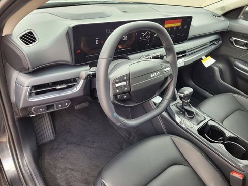 New 2026 Kia K4 EX FWD image 10