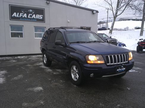 Used 2004 Jeep Grand Cherokee Laredo w/ Cold Weather Group image 3