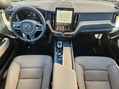 New 2026 Volvo XC60 B5 Core w/ Climate Package AWD/4WD image 10