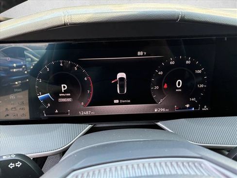 Used 2025 Nissan Murano SV AWD/4WD image 16