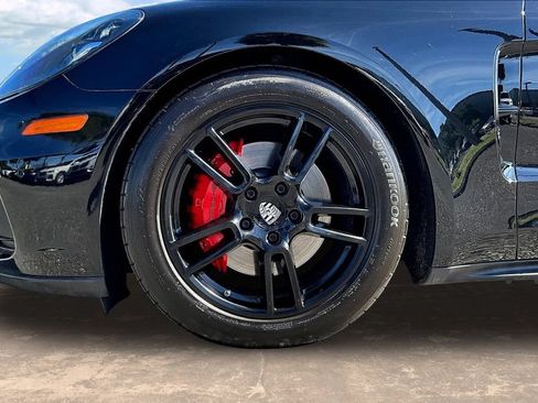 Used 2019 Porsche Panamera RWD image 33