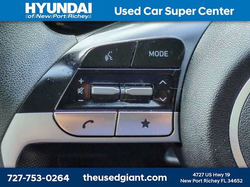 Used 2024 Hyundai Elantra SE FWD image 24