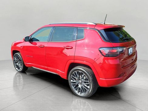 Used 2022 Jeep Compass Limited w/ (RED) Package AWD/4WD image 11