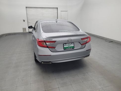 Used 2020 Honda Accord Sport image 6