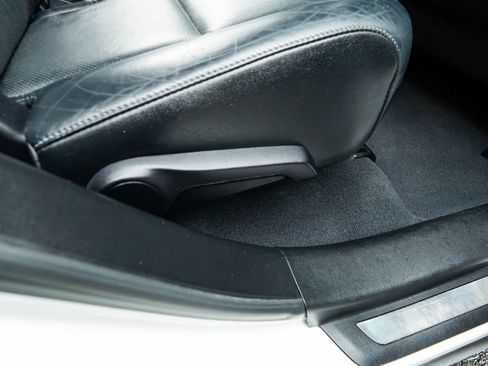 Used 2013 Lexus RX 350 AWD w/ Navigation Pkg image 18