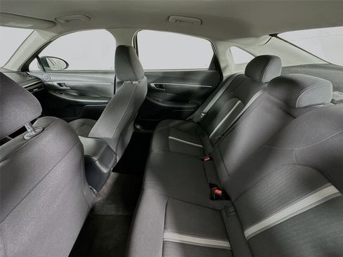 Used 2023 Hyundai Sonata SEL image 11
