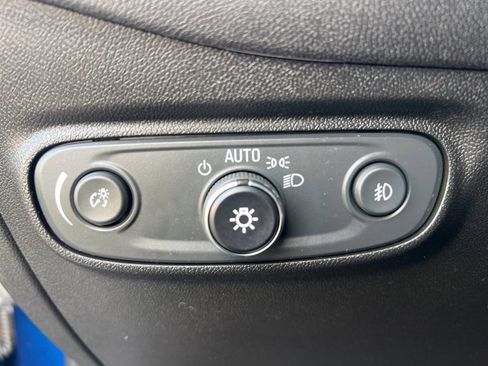 Used 2020 Chevrolet Equinox LT image 14