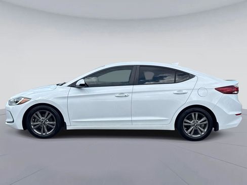 Used 2017 Hyundai Elantra SE w/ SE A/T Tech Package 03 FWD image 6