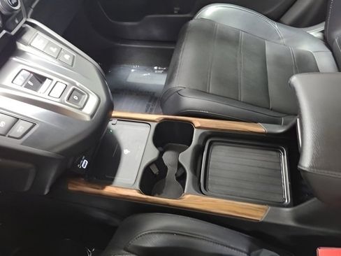 Certified 2022 Honda CR-V Touring image 33
