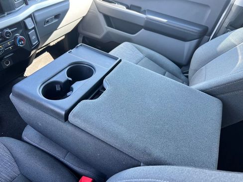 Used 2025 Ford F250 XLT image 37