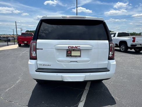 Used 2016 GMC Yukon SLT w/ Open Road Package AWD/4WD image 7