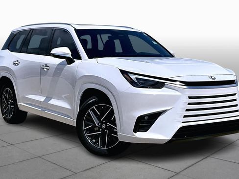 New 2026 Lexus TX 350 AWD image 2