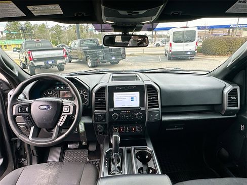 Used 2019 Ford F150 XLT w/ Equipment Group 302A Luxury image 3