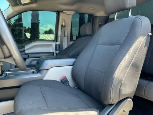 Used 2018 Ford F150 XL w/ Equipment Group 101A Mid AWD/4WD image 15