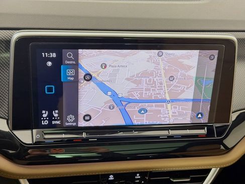 Used 2025 Volkswagen Atlas Cross Sport SEL R-Line image 14